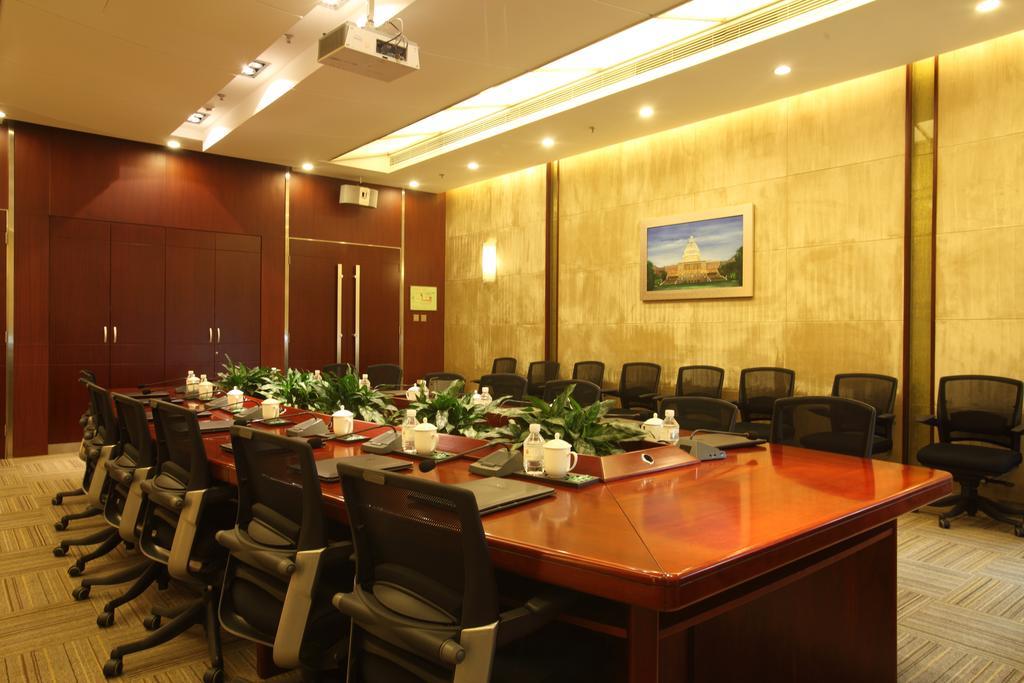 Beijing Wuhuan Hotel Екстериор снимка